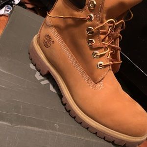 Shoes, sun glasses, purses